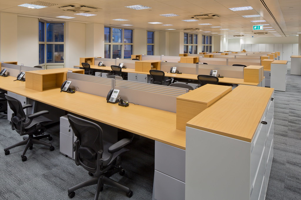 5 Popular Types of Office Layout You Must Try!