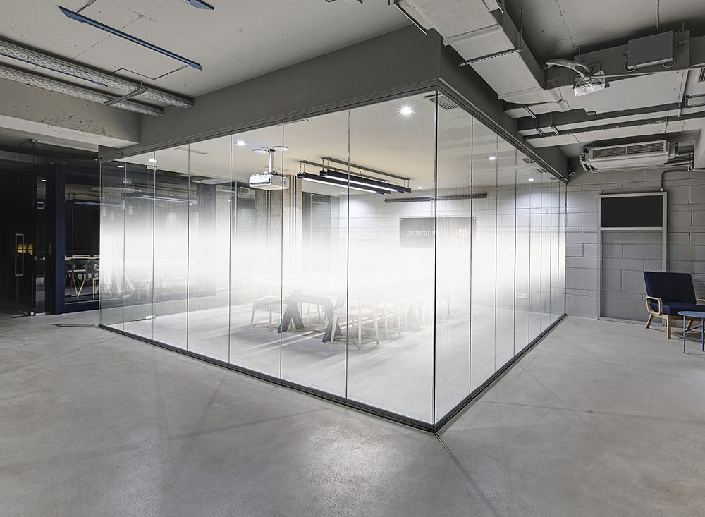 Matte Dual Dot Gradient